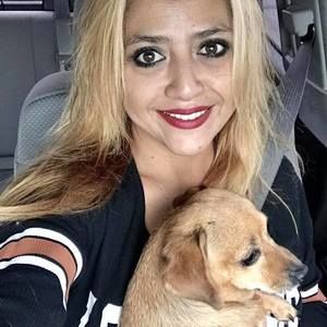 Meet your Posher, Edith